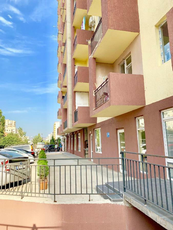 Tomaso Tbilisi Exterior foto